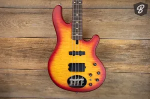 Бас-гитара Lakland Skyline 44-02 Deluxe - сатиновый Cherryburst с жареной грифовой доской