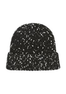 s.Oliver Шапка в черном цвете