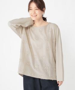 Футболка с длинными рукавами и 3D кружевом