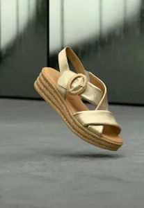 Сандалии на танкетке Gabor, Champagner