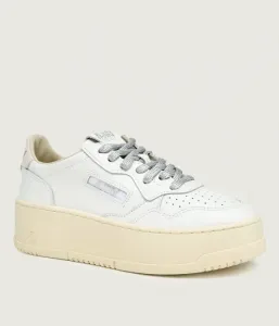 Кожаные кроссовки Medalist Autry, белый