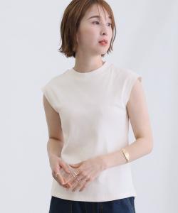 Трикотажный топ с французскими рукавами, красивый крой и пошив, короткий рукав Pourvous, цвет Off White