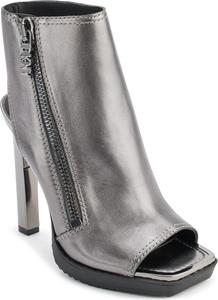 Женские ботильоны DKNY Malia с открытым носком на каблуке и боковой молнией, Dark Gunmetal
