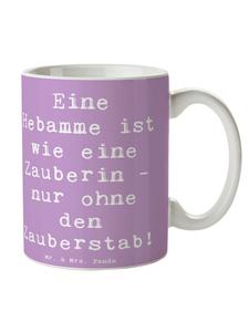 Кофейная кружка с надписью Магия акушерки в цвете Лавандовая мечта Mr. & Mrs. Panda
