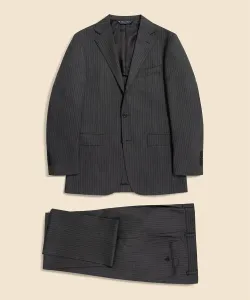 Костюм из шерсти Miracle Crimp с теневыми полосками и тремя пуговицами (модель из Токио)