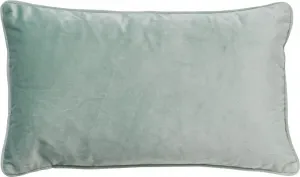 Декоративная подушка Dutch Decor Finn 30x50 см, однотонная зеленая