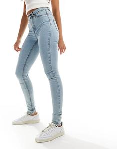 Джинсы-скинни Callie с высокой талией в светло-голубом цвете с эффектом кислотной стирки Noisy May