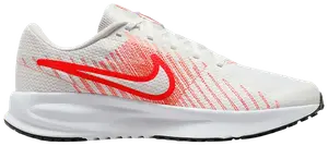 Кроссовки Nike Run Defy, кремовый