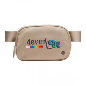 Lululemon Повседневная поясная сумка из переработанного полиэстера Unisex Oak Brown