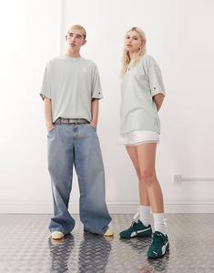 Футболка Champion унисекс с круглым вырезом зеленого цвета