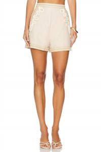 Траси Вышитые шорты с высокой талией в бежевом цвете Adelyn rae