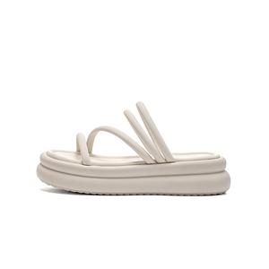 DAPHNE Женские противоскользящие тапочки устойчивые к истиранию бежевые, цвет Beige