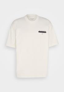 Футболка с принтом Redact Crew AllSaints, цвет ashen white