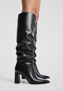 Сапоги на высоком каблуке SLOUCHY Stradivarius, черный