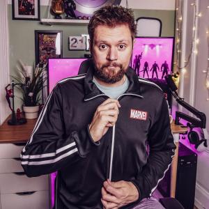 Marvel - Спортивная куртка с логотипом, черная