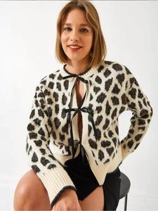 Bianco Lucci Кардиган из трикотажа в цвете экрю