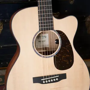 Гитара Martin OOO Jr CE Spruce/Sapele OOO Cutaway с электроникой Martin №4755