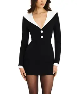 Мини-Платье цвета вереска с воротником и декоративными пуговицами спереди Miss Circle, черный