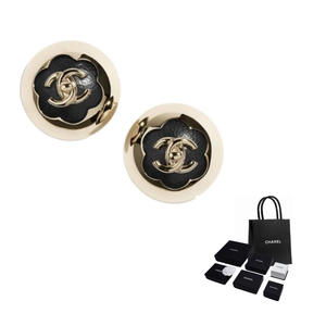 CHANEL Металлические серьги-гвоздики Women's Black