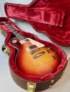 Gibson Les Paul Standard 50-х с фигурной верхней декой, Heritage Cherry Sunburst, в коричневом жестком кейсе