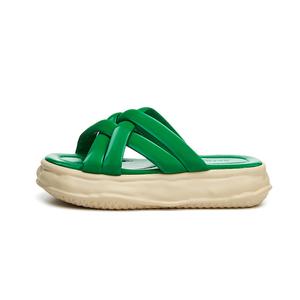 Шлепанцы и сланцы DAPHNE Slide Slippers Women's
