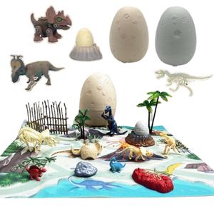 Набор яиц динозавров с ковриком-сюрпризом и ковриком с динозаврами Inna marka