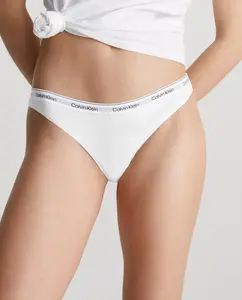 Стринги - современный логотип Calvin Klein, белый