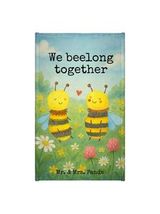 Mr. & Mrs. Panda Полотенце с изображением пчелы и надписью белого цвета