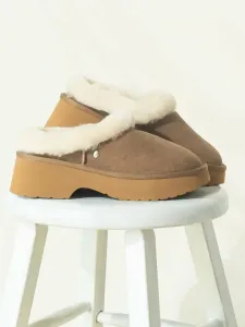 EMU Australia Virginia Clog Platform Shearling Slip-Ons