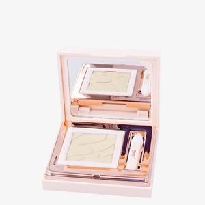 Компактные тени для век Bionike Defense Color Silky Touch с кисточкой 417 цвета слоновой кости Fotopharmacy