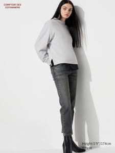 Джинсы Uniqlo, цвет 08 серый