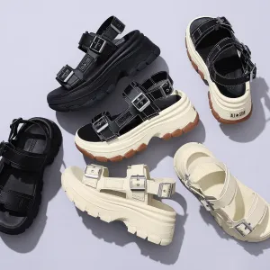 Все сандалии Star Trek Wave на платформе.