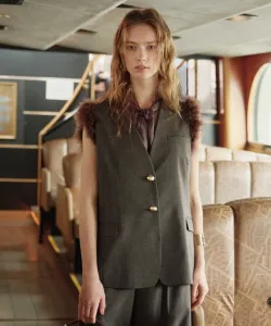 Жилет с двусторонней клетчатой отделкой из перьев Noela, цвет Cha