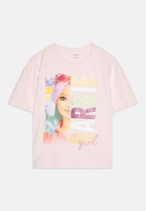 Футболка с принтом NMFALDA BARBIE Name it, цвет Ballerina