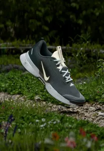 Кроссовки для трейлраннинга juniper 3 Nike Acg, Dark Smoke Grey/Light Orewood Brown/Black/Wolf Grey