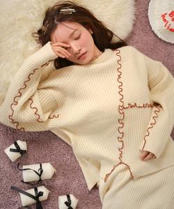 Необычный вязаный топ