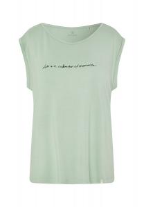Топ с нежной надписью DETTO FATTO, цвет Silt Green