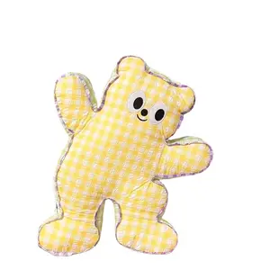 Плюшевая кукла Creative Plaid Bear высотой 55 см Mr. Toy, желтый