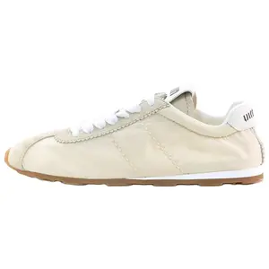 MIU MIU Низкие повседневные туфли женские цвета слоновой кости