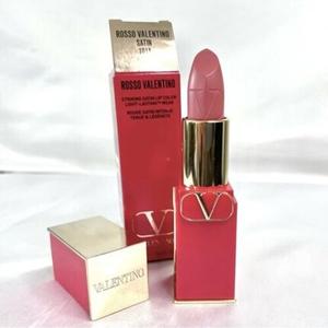 Помада Rosso Satin Lip Color 101A Hot Beige Valentino