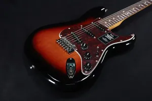 Fender Player II FSR Stratocaster - гриф из палисандра, распыление 3-цветный солнечный оттенок 754