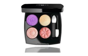 Ограниченная коллекционная палетка теней для век 2025 christmas jewelry buttons, легко растушевывается, стойкая, 2г CHANEL