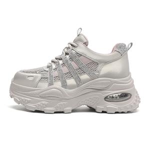 ZHR Женские кроссовки на массивной подошве с амортизацией, устойчивые к истиранию, легкие, низкие, с декоративными элементами "Детское дыхание" в фиолетово-золотом цвете