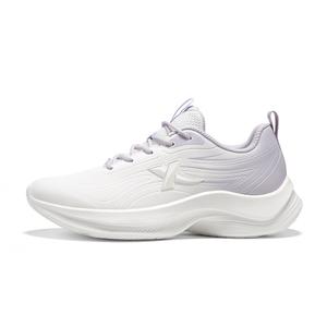 XTEP Кроссовки женские с низким верхом, амортизирующие и износостойкие, цвет "Sail White Dusty Purple"