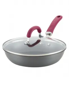 Приготовьте вкусные блюда в глубокой сковороде из анодированного алюминия с антипригарным покрытием диаметром 26 см Rachael Ray, серый/бордовый