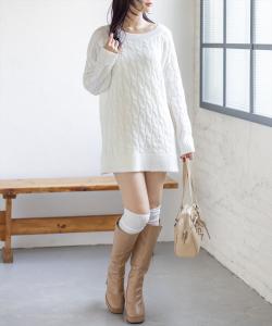 Топ с двусторонним поясом спереди и сзади, связанный косами << Новинка осени/зимы >>