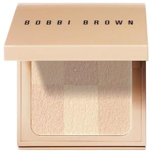 Пудра для лица nude finish illuminating powder Bobbi Brown, 02 - light, вес 6.6 гр.