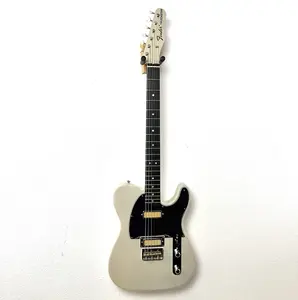 Fender Gold Foil Telecaster - белый блонд с головкой грифа в тон