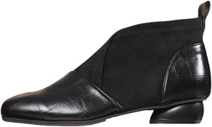 Женские модные короткие ботинки с V-образным носком и низким каблуком. Элегантный стиль. Подходят для повседневной носки или для офиса. HoaloX, Black