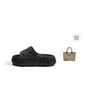 Тапочки-слайды женские COMIC LARVA, Black (Comes With Custom Felt Bag 1 Pc)